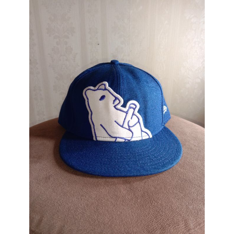 Topi Big Logo