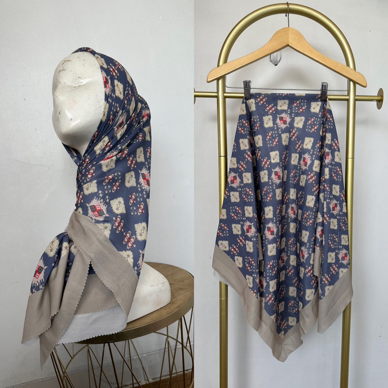 AFRAHIJAB / SEGI EMPAT MOTIF FLOWER NEW M13