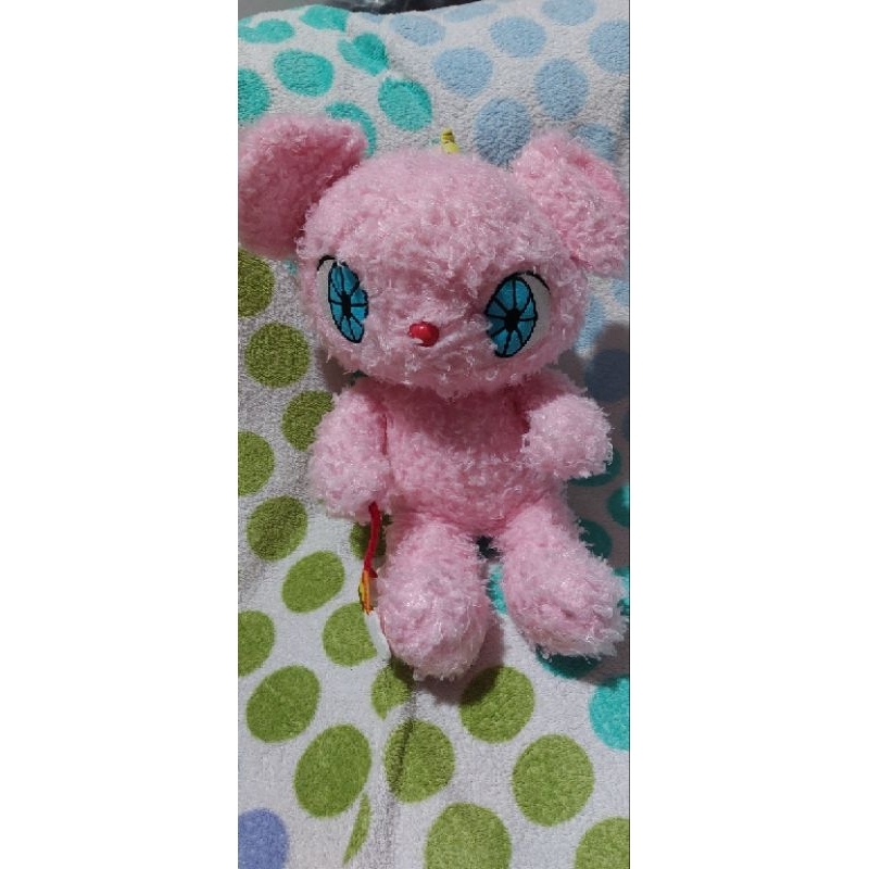 Boneka Kucing mata biru