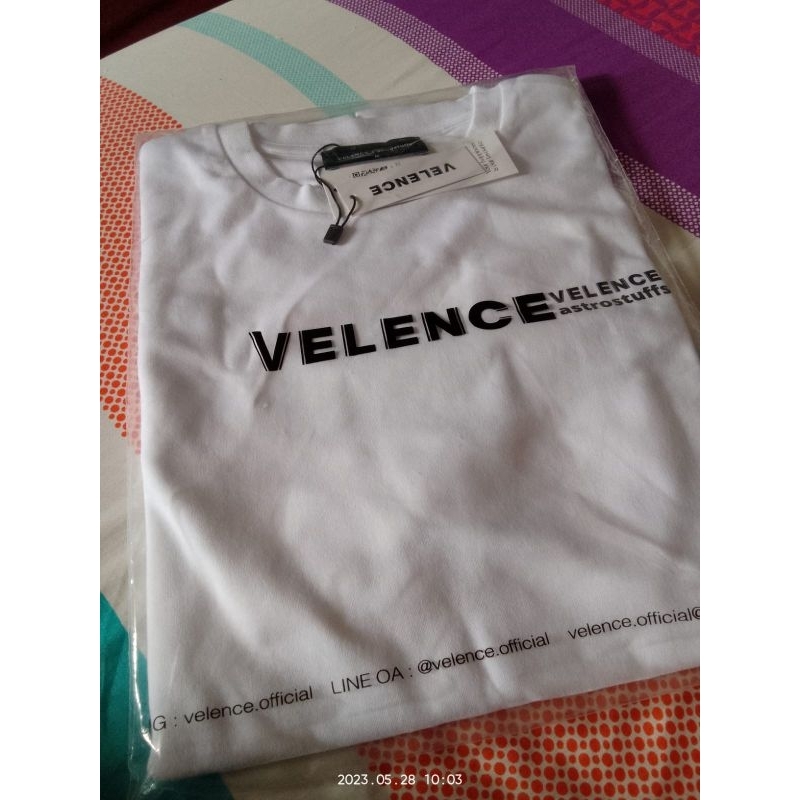 PELUNASAN - NATASHA KAOS VELENCE White T-Shirt 'ENDLESS JOURNEY'