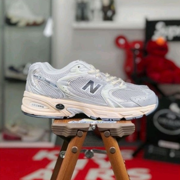 New Balance 530 &quot;Vintage Metallic Silver&quot;