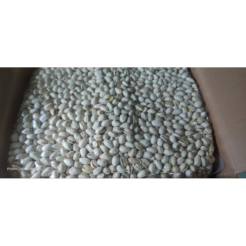 

Kacang pistachio 1kg