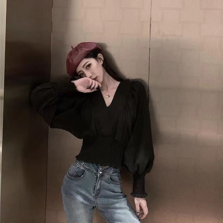 QUELLA Atasan Crop Korea V-neck Lengan Panjang