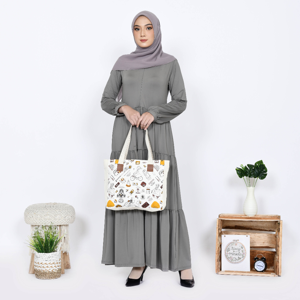 TOTEBAG RESLETING KANVAS MOTIF WANITA/TAS TOTE BAG KULIAH CEWEK,TAS BELANJA,TAS SEMINAR,BISA CUSTOM