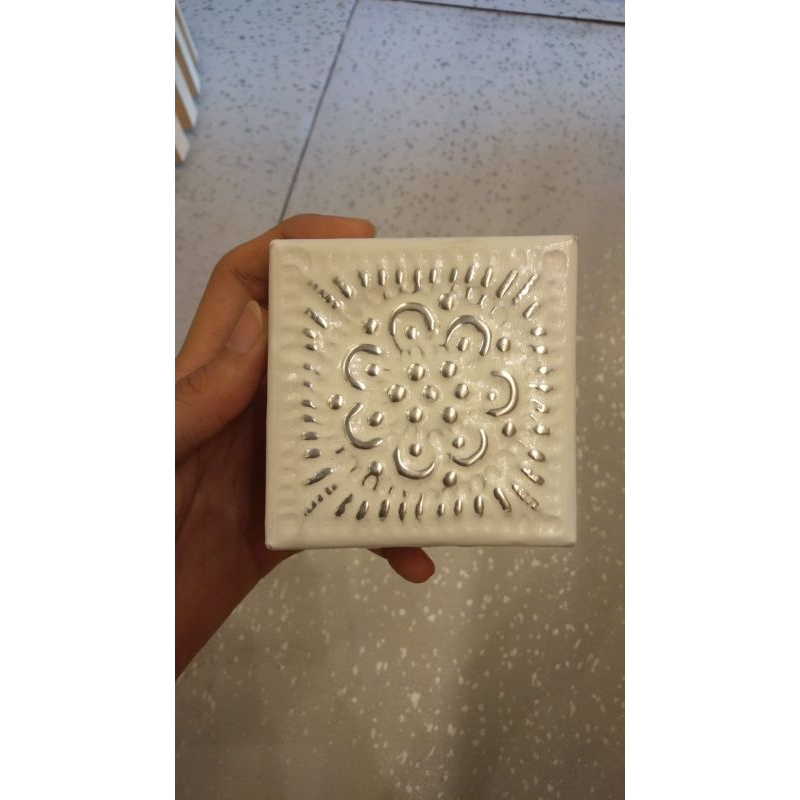 

Extra box