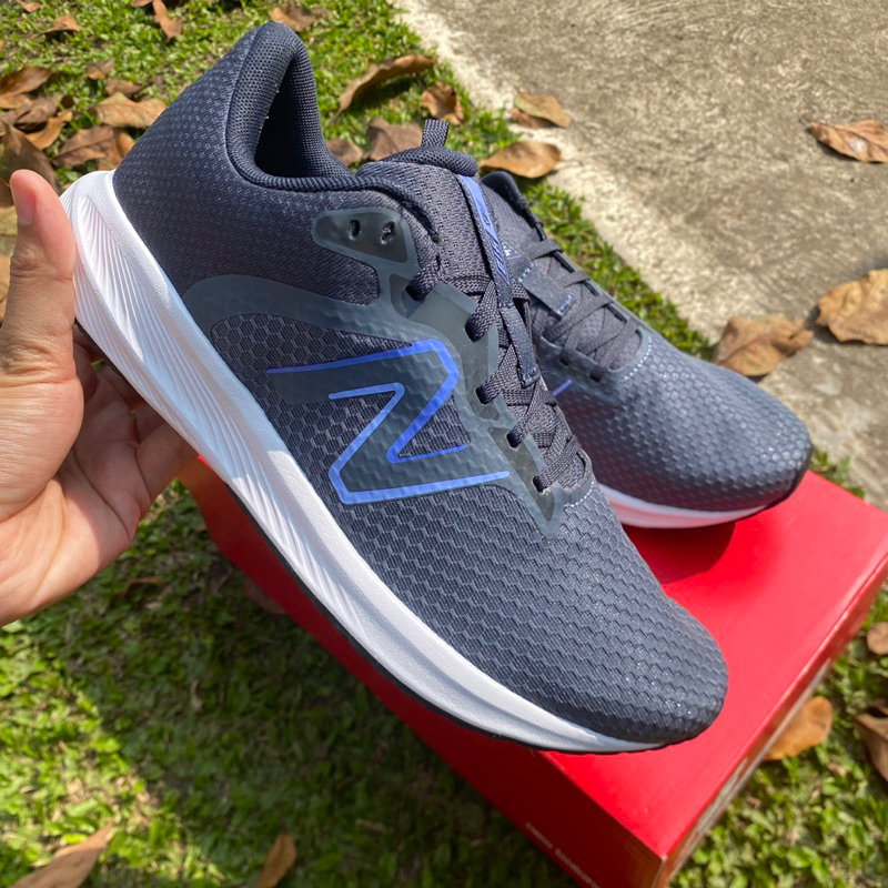 Diskon 70% New Balance Running Course women/ unisex original 100%