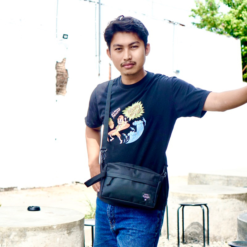 Tas Handbag Selempang / Pouch Bag Kasual Mutifungsi