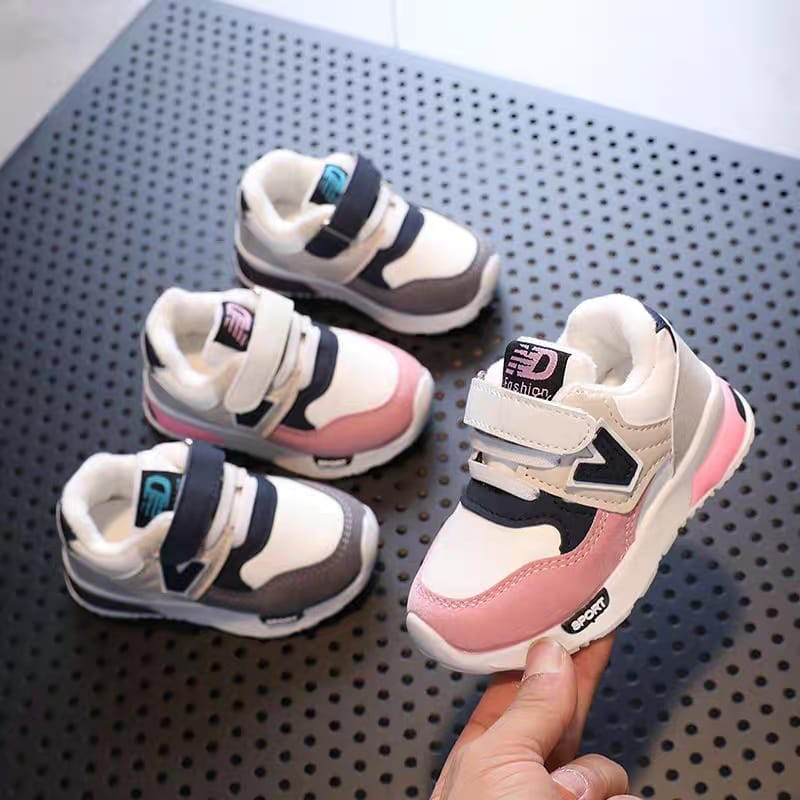 GROSIRTAS &quot;FREE BOX&quot; LV0187 Sepatu Sneakers Anak For Casual 2 Tone Warna Import