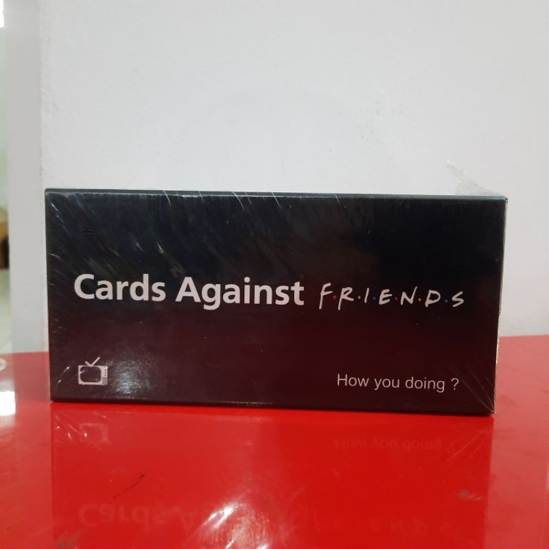 CARDS AGAINST FRIENDS - BOARD GAME