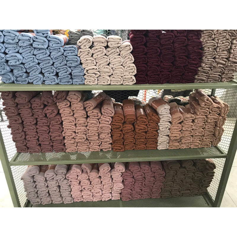 (READY) HAZEL ARASCARF