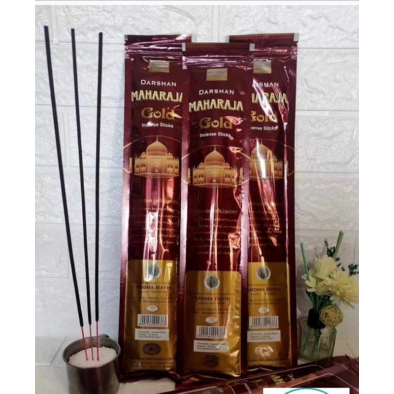 Dupa Darshan Red Bathi maharaja gold