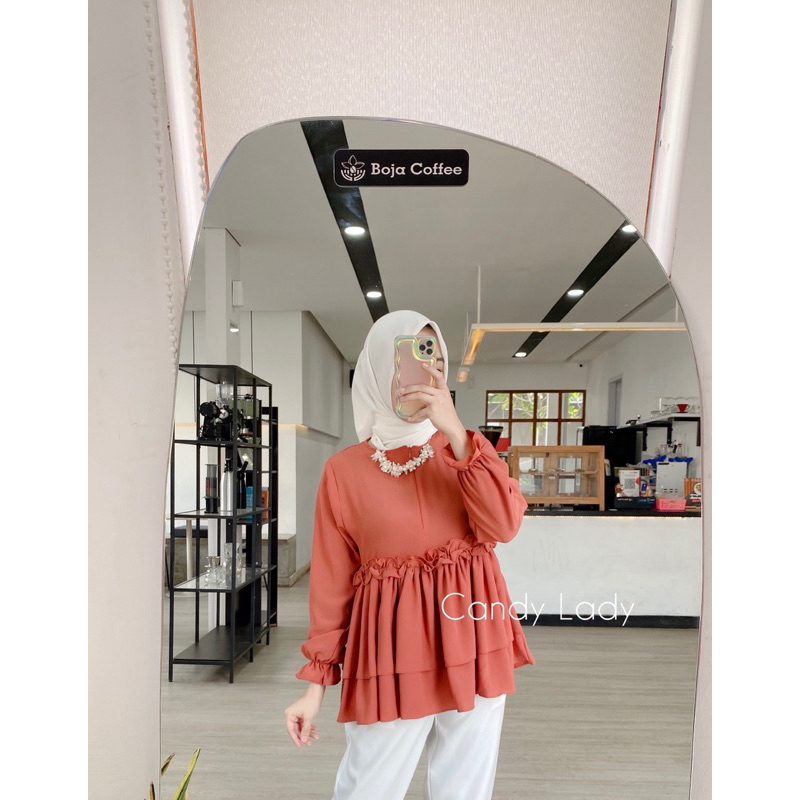 Claura Blouse