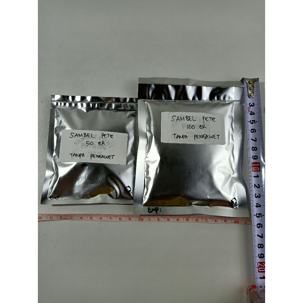 

2 BUNGKUS SAMBAL PETE GORENG TANPA PENGAWET / KEMASAN SACHET 25 GR