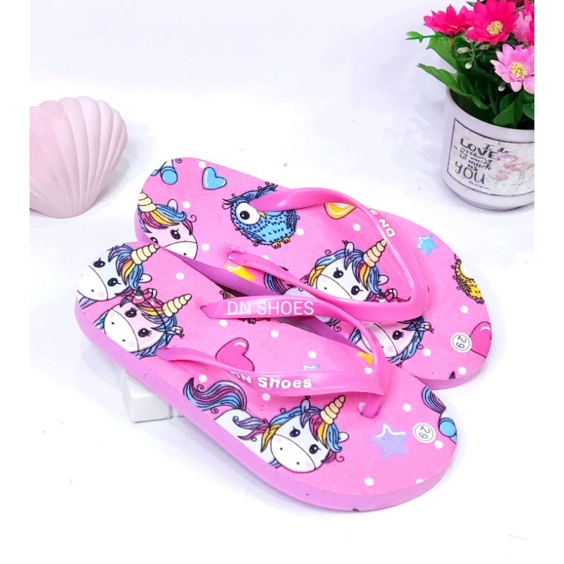 Sandal Jepit Anak Perempuan motif Unicorn Pink