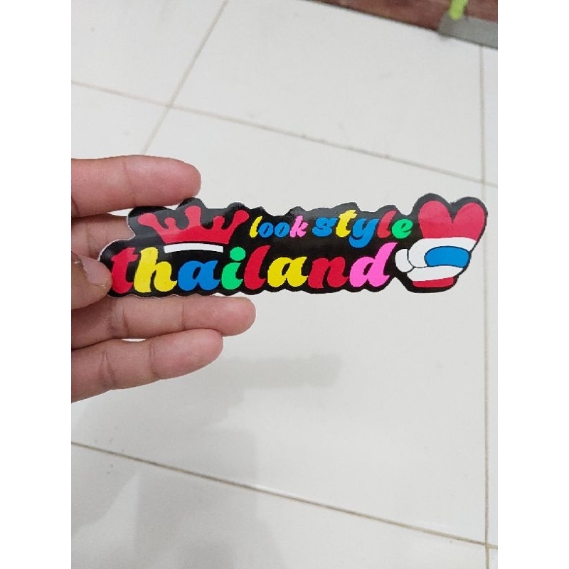 Stiker motor tahan panas atau hujan