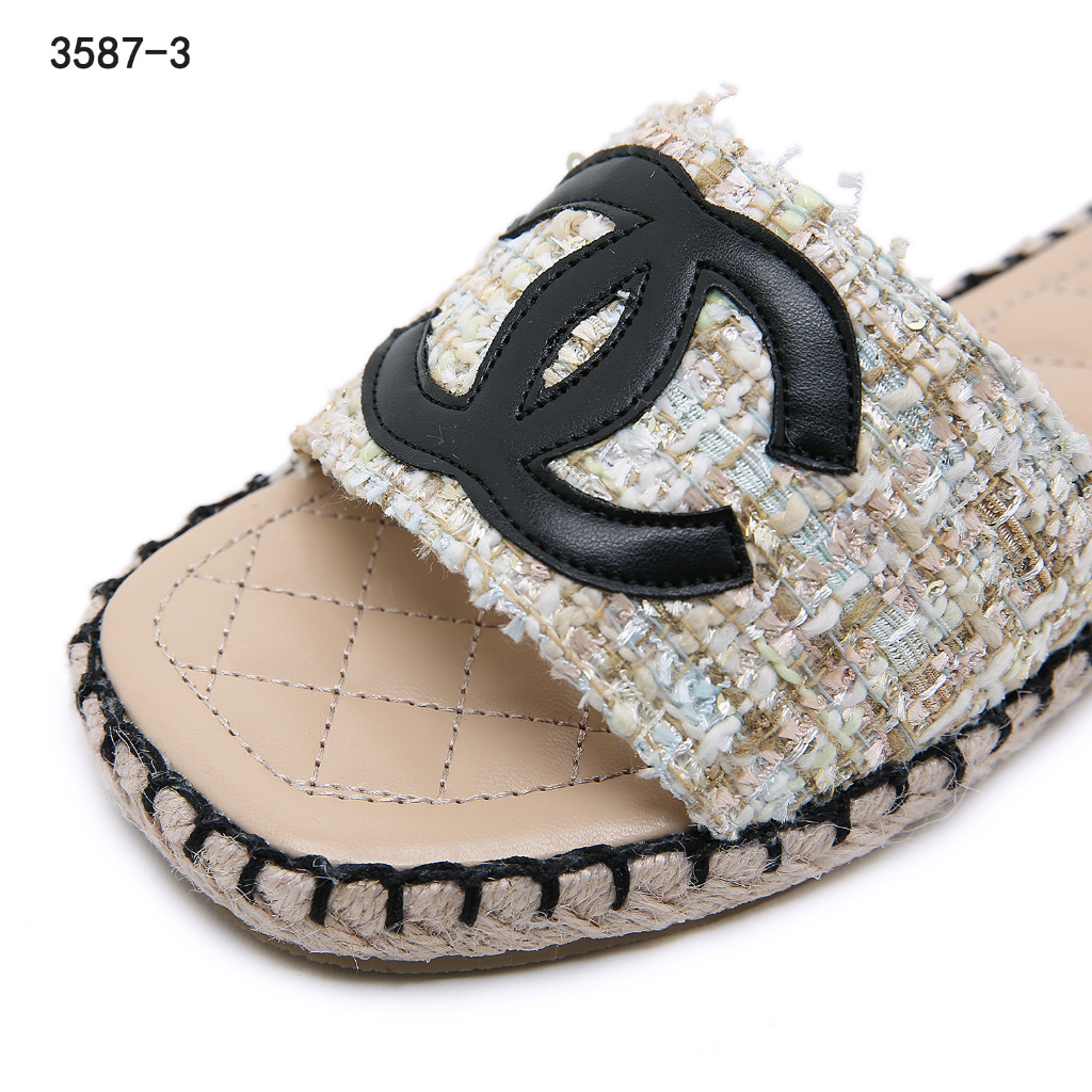 C  3587-3 Sandal