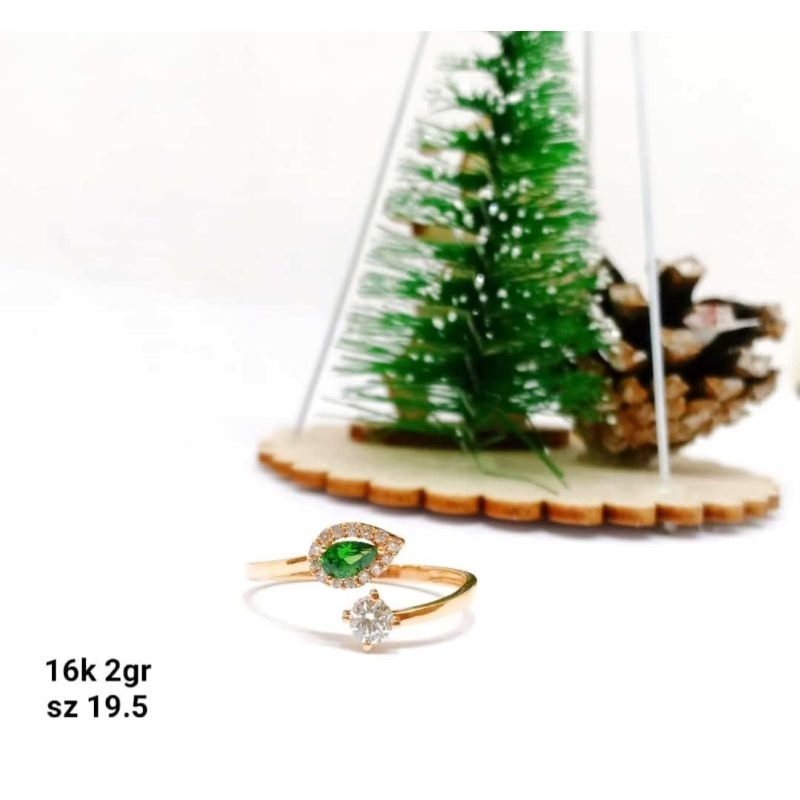 Cincin emas 70 daun hijau