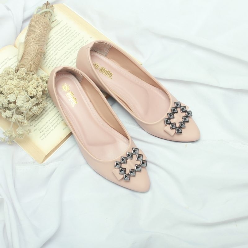 Andas Andis - Sepatu Flatshoes Wanita Hak 3cm Nakita