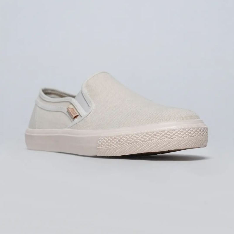 Johnson slip on Venus milky