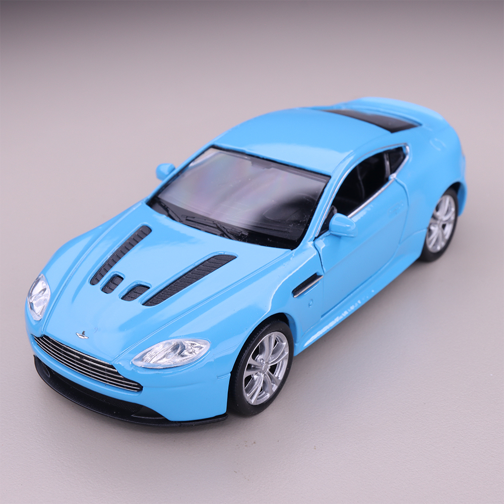 Miniatur Mobil Welly Aston Martin V12 Vantage Diecast Skala 1:36 Mainan Koleksi