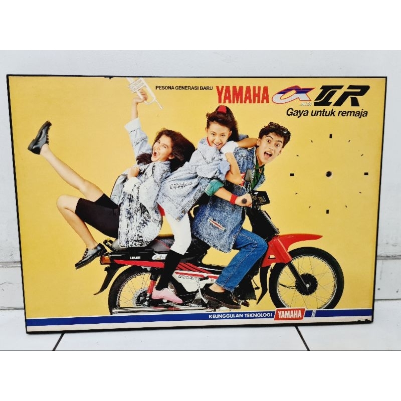 Poster Jumbo / Poster Jam Motor YAMAHA ALFA II R ORI