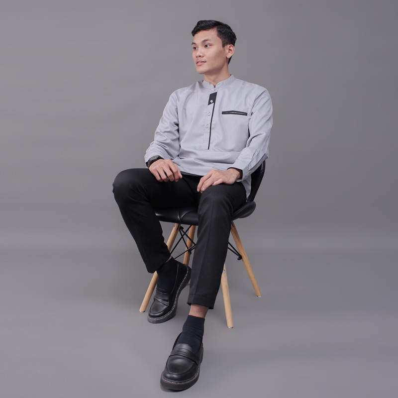 Kemeja Koko Pria Lengan Panjang Motif Abizaar Warna Abu