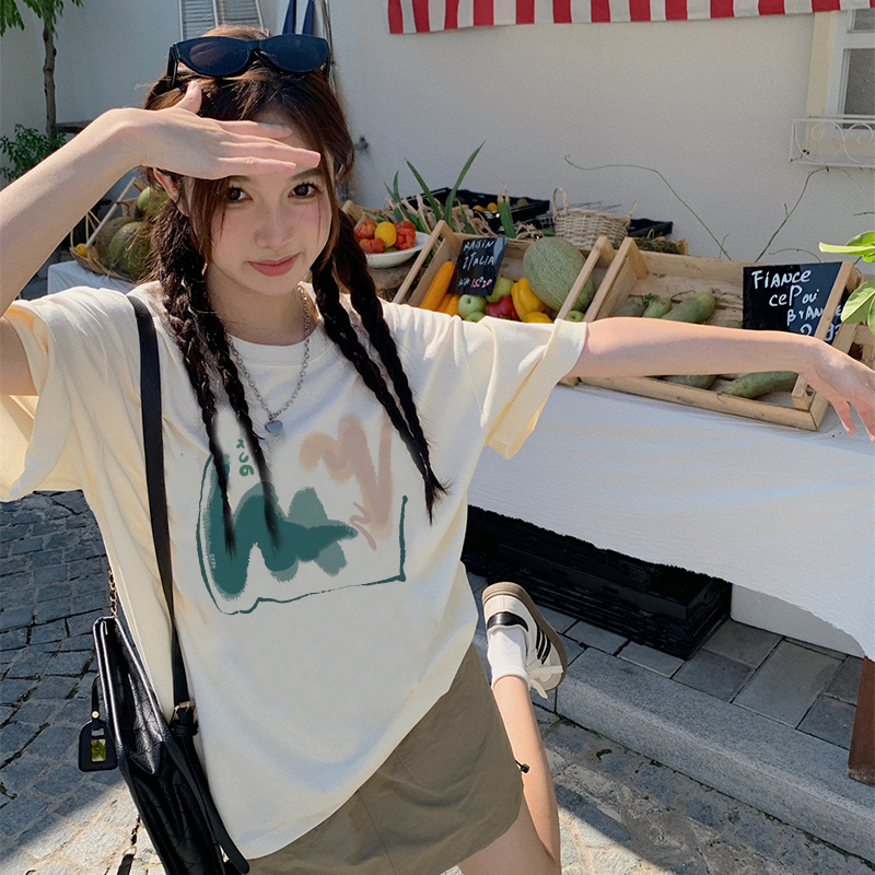 Print T-shirt Kaos Lengan Pendek Vintage Letter M Printing Oversize Atasan Wanita Korean Style