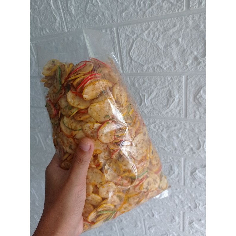 

KERIPIK SEBLAK ,ASIN DAUN JERUK