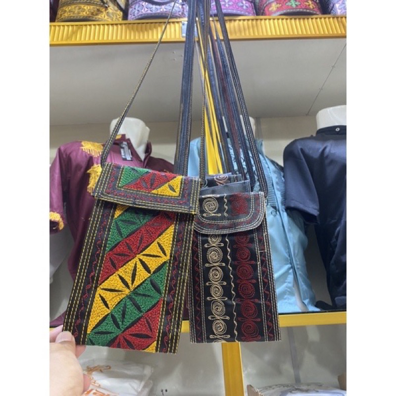 Tas Dompet Hp Selempang Bordir Motif Khas Aceh