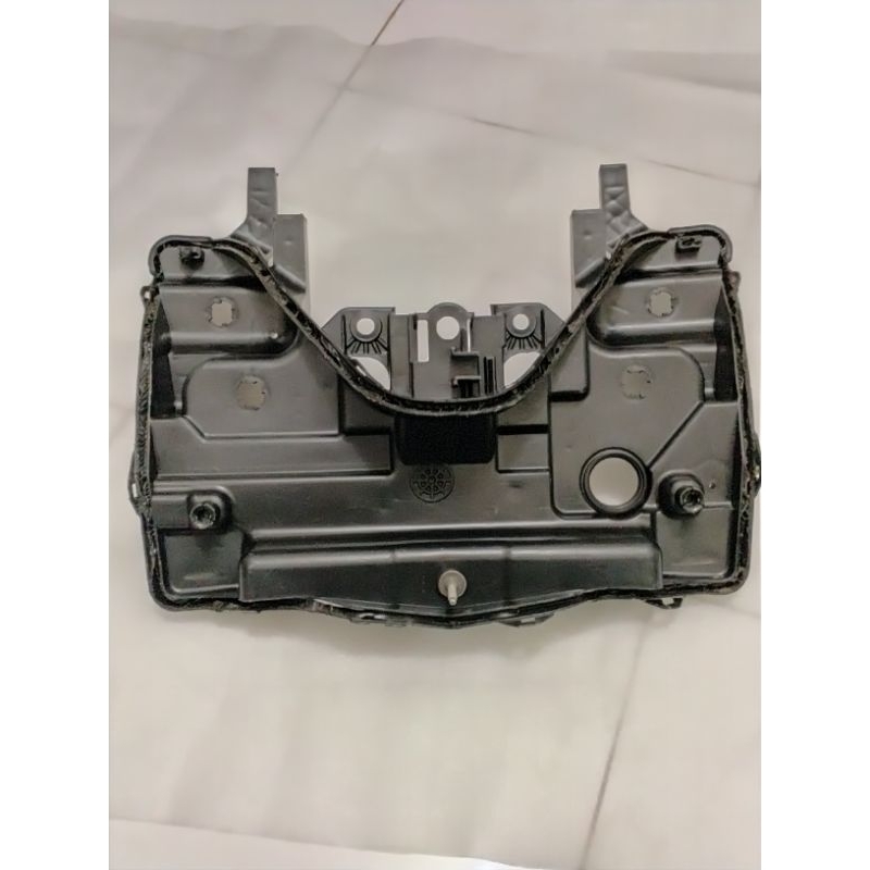 batok reflektor lampu depan Yamaha lexi original