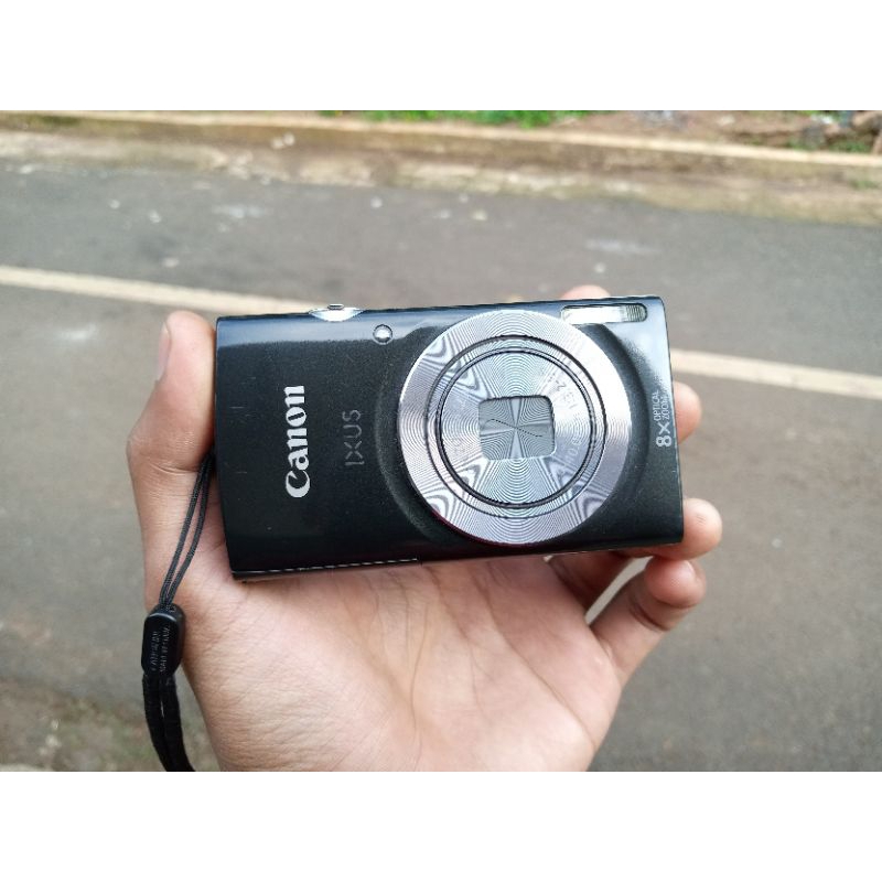 kamera pocket canon ixus 160 bekas normal