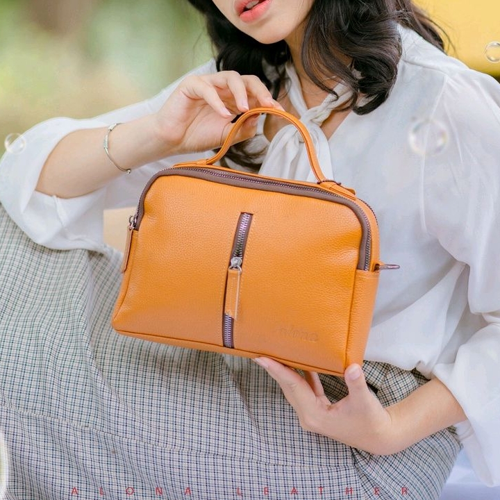 Tas Kulit Bahu Selempang Waist Sling Shoulder Bag Fashion Wanita Cewek Bahan Kulit Asli Ori Premium