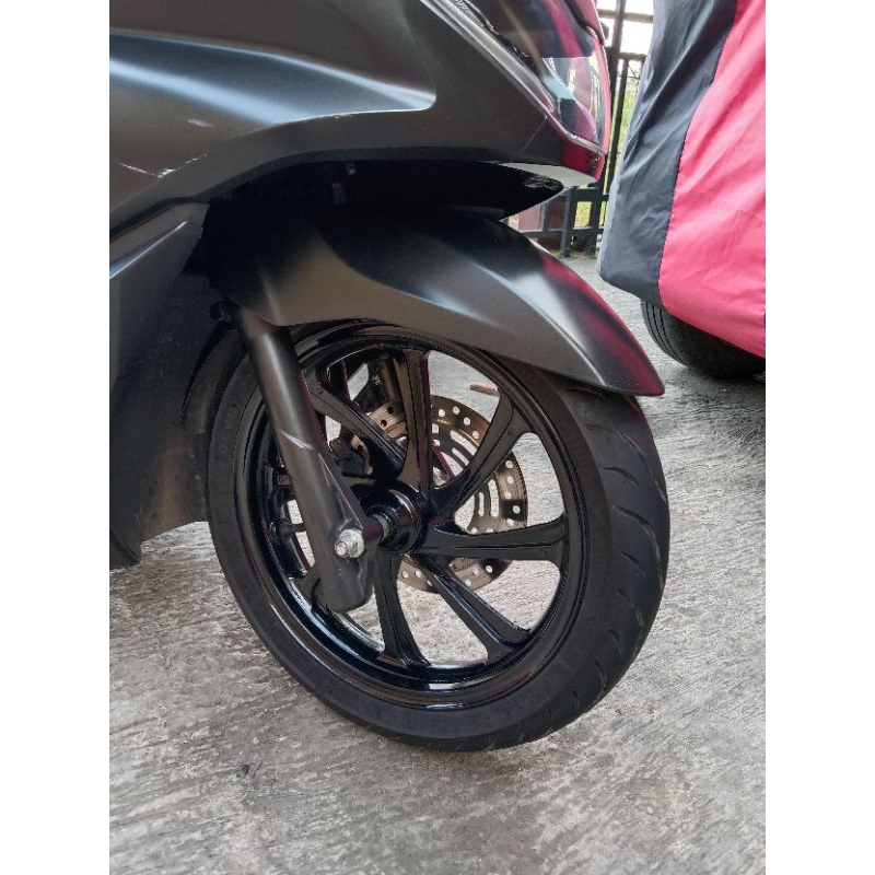 velg original pcx lokal/150, bisa dipasang ke pcx 160 dan vario 160 abs