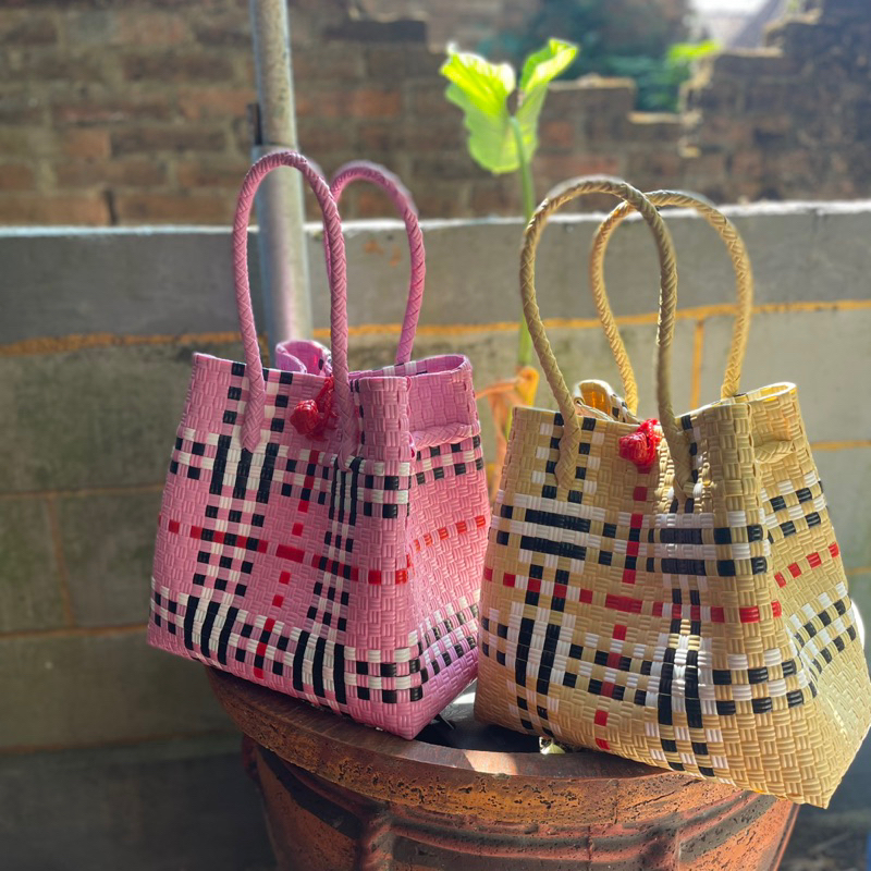 Terbaru Tote Bag Wanita Jali Modern Mischa Handle Pendek - Stok Terbatas