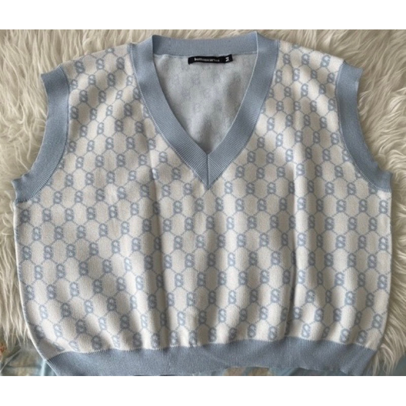 Preloved Blue Knit Vest Benang Jarum Buttonscarves