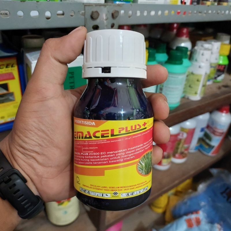 INSEKTISIDA EMACEL PLUS 20/500 EC 250 ML PENGENDALI THRIPS DAN ULAT PADA BAWANG MERAH