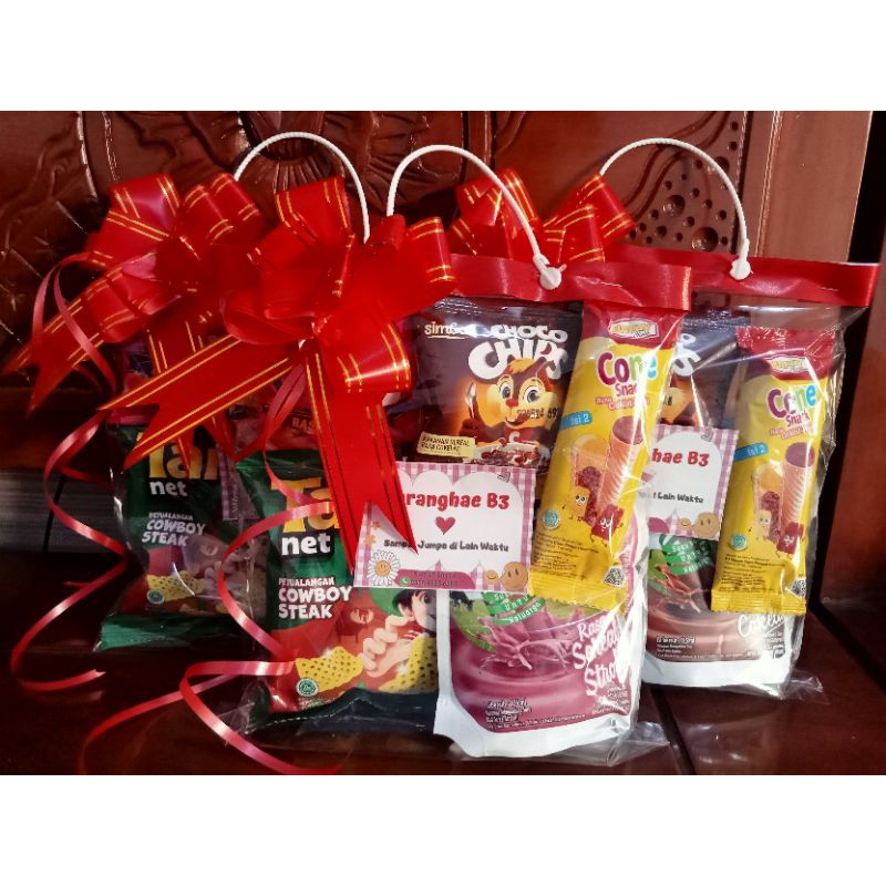 

Paket snack ultah / snack murah / snack tedhak siten / snack pitonan