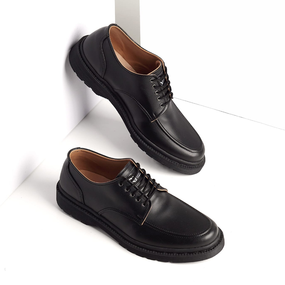 FREDDO 2.0 FULL BLACK |ManNeedMe x RAN| Sepatu Pantofel Pria Formal Derby Shoes SOL DIJAHIT