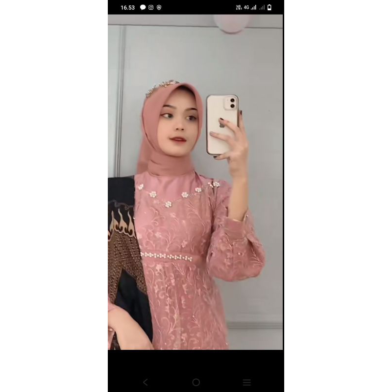 kebaya echa warna peach