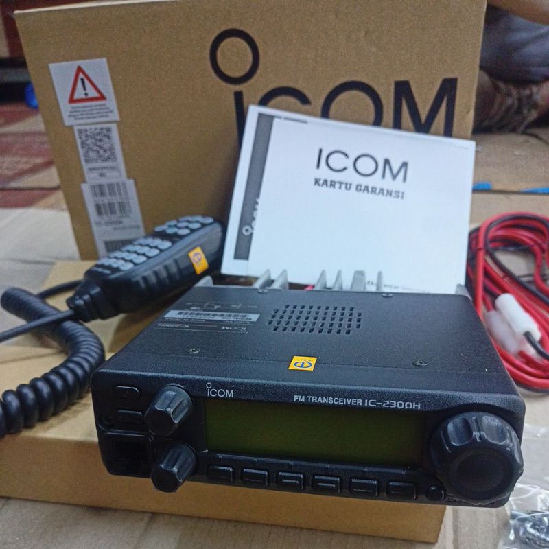 Radio Rig Icom Ic2300H