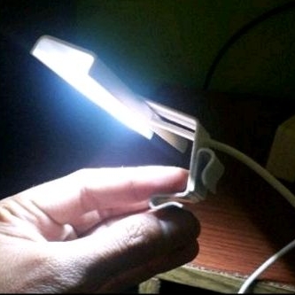 Lampu Jepit LED Aquarium