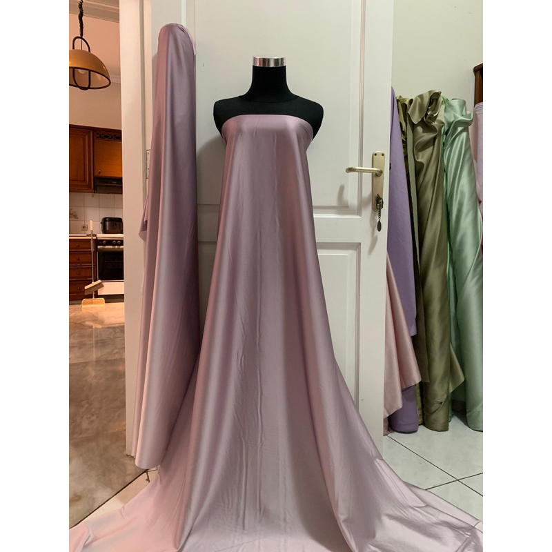 Bahan Kain Satin Silk Armani Gradasi Ombre 2 tone Warna Lavender Mauve