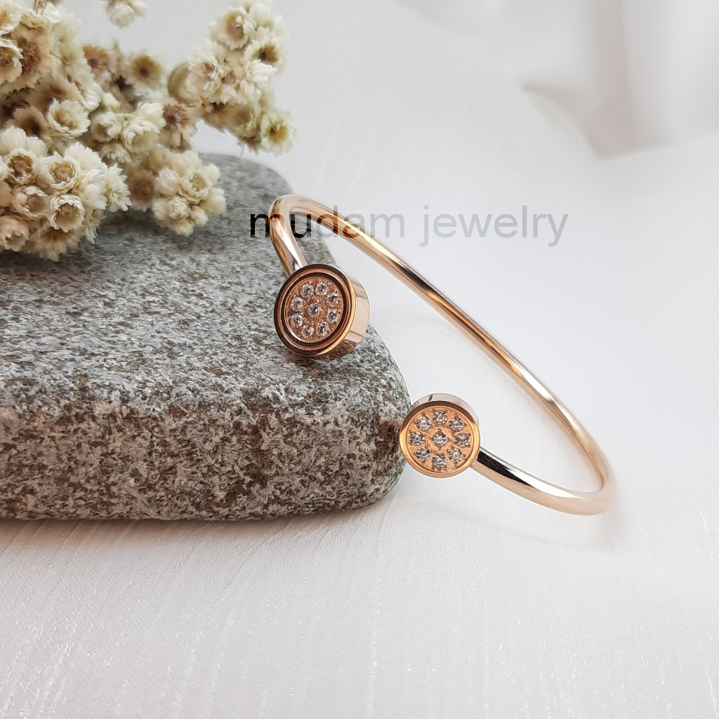 Gelang Lentur Model Gelang Kesehatan Lingkaran Mata Tanam Dan Magnet Tersedia Warna Rose Gold, Gold dan Silver