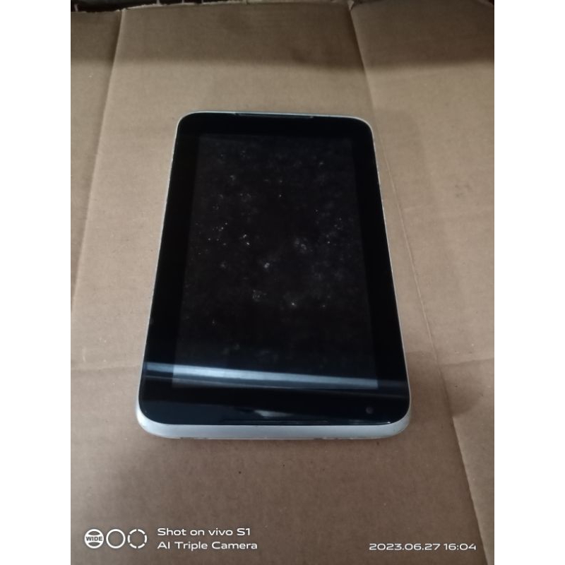 lcd Saja tablet lenovo a1000 A3000 lcd ori cabutan normal
