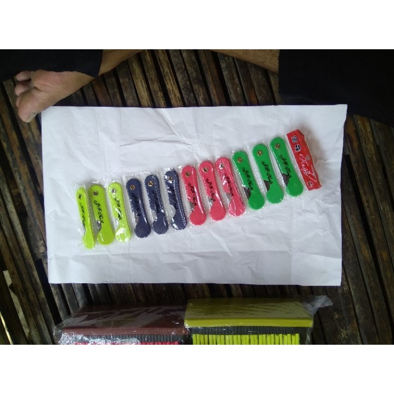 

Cutter buah | travelling