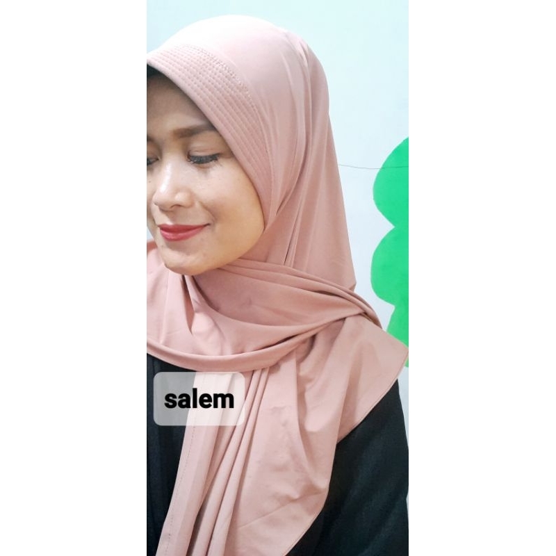 hijab instan/segitiga instan/hijab segitiga instan jersey/hijab instan pet antem/hijab segitiga inst