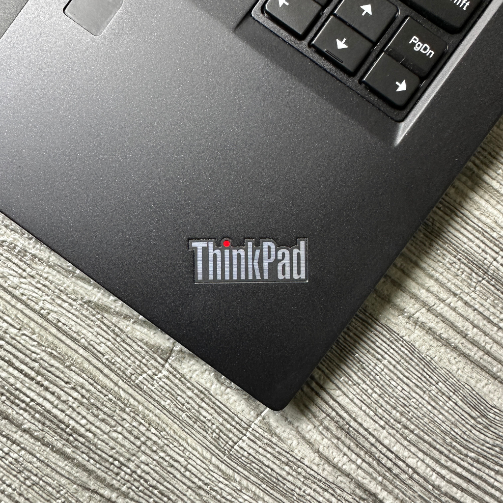 Laptop Lenovo Bekas Thinkpad T460S  I5 Generasi 6 Mulus &amp; Lancar