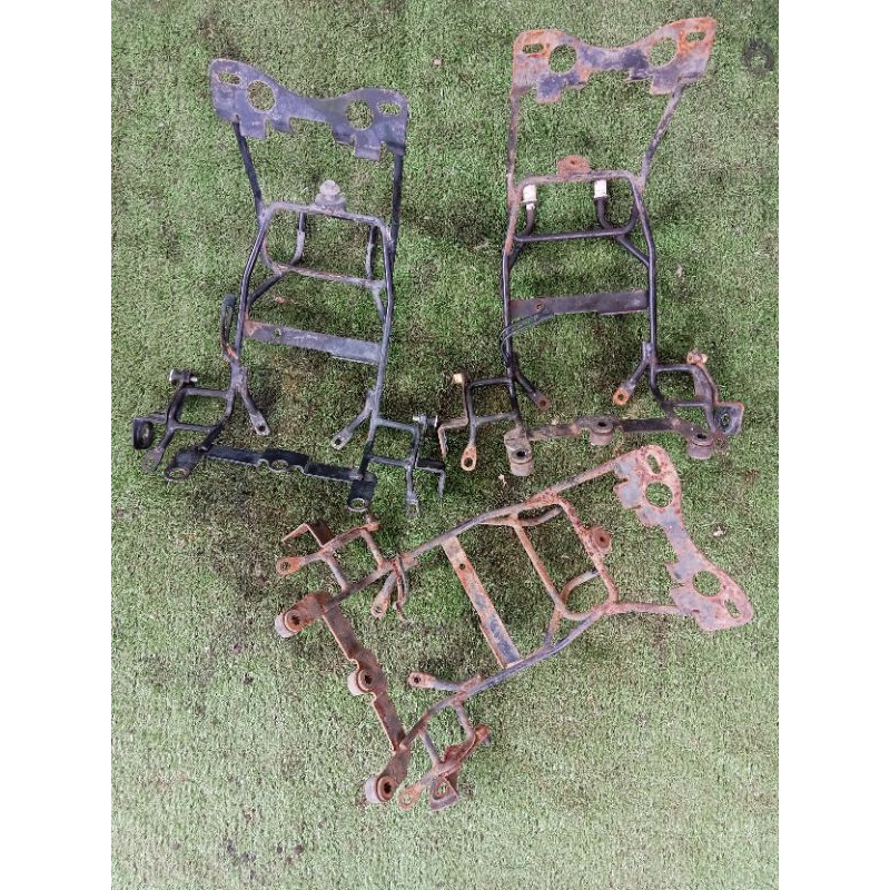 besi cover headlamp megapro new/mono