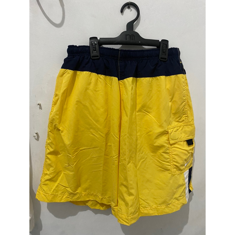 Celana pendek Second (shortpants Branded)