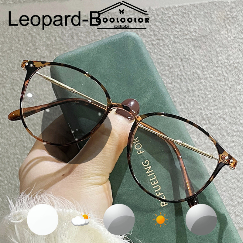 COD❤️Kacamata Photocromic Anti Radiasi Pemblokiran Cahaya Biru Logam tr90 Kompute Kaca mata Lensa Pengganti Gaya Retro Untuk Wanita Pria Impor Korea